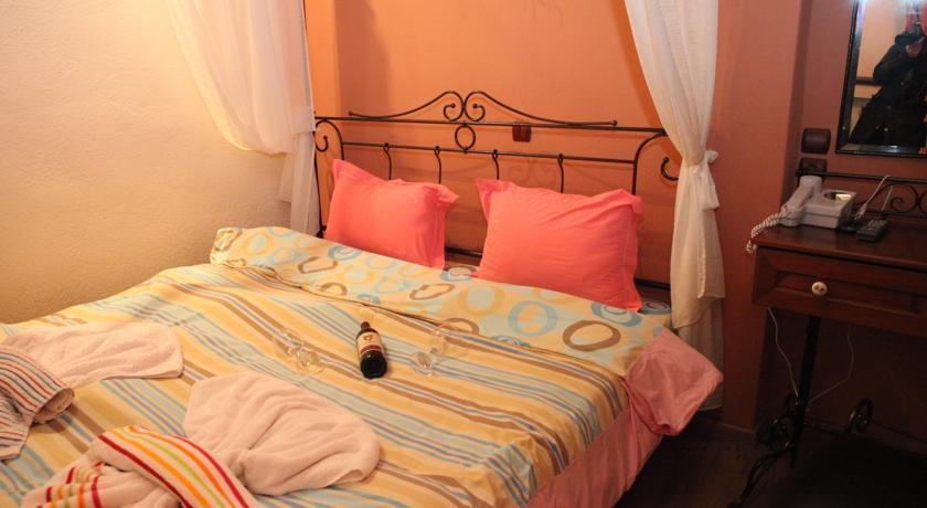 Ippoliti Hotel Palaioi Poroi Bilik gambar