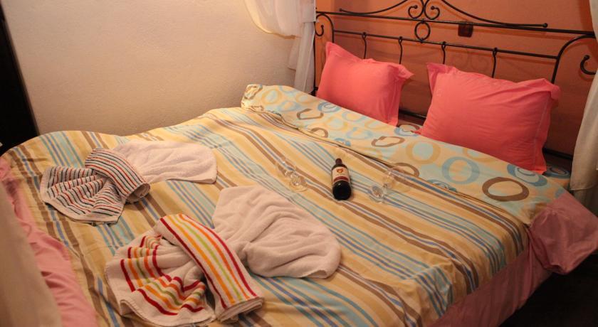 Ippoliti Hotel Palaioi Poroi Bilik gambar
